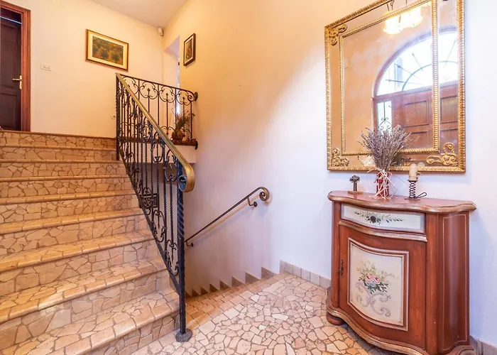 Milli With Panoramic Sea View * أوباتيا